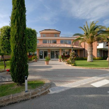 Villaggio Turistico La Cecinella Marina di Cecina Exterior photo