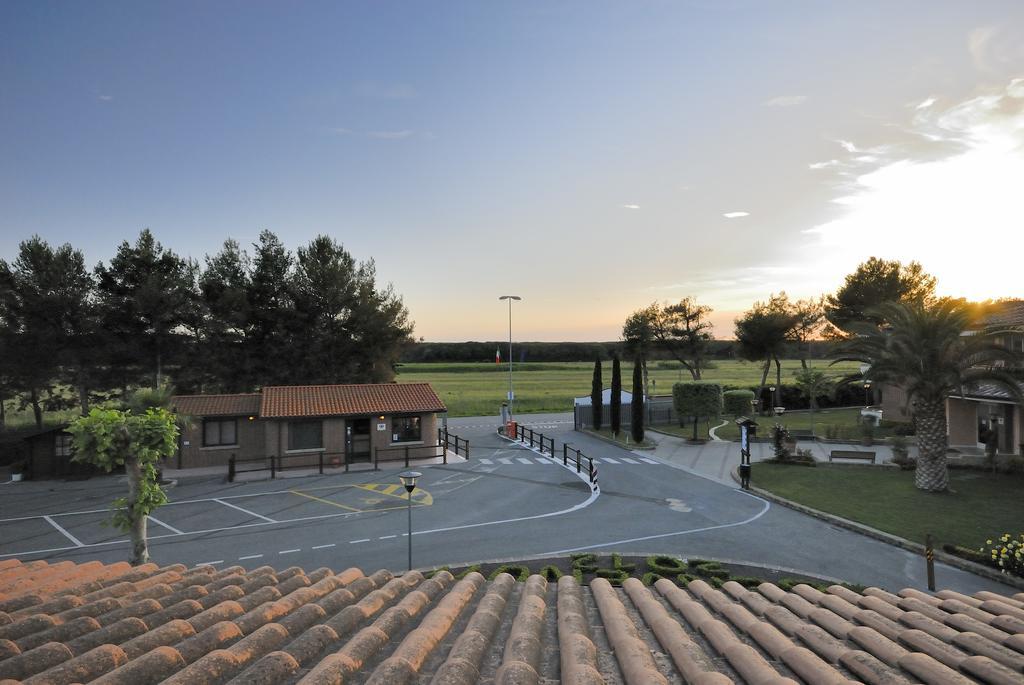 Villaggio Turistico La Cecinella Marina di Cecina Exterior photo