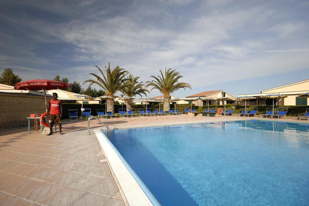 Villaggio Turistico La Cecinella Marina di Cecina Exterior photo