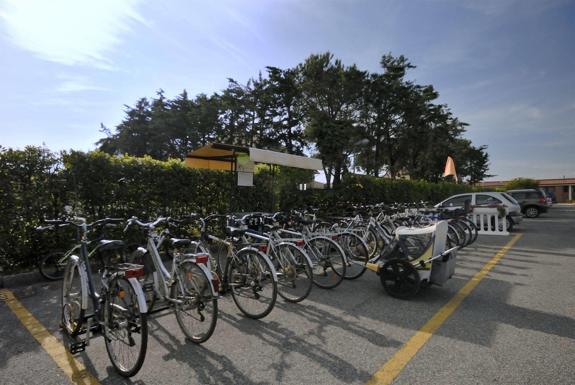 Villaggio Turistico La Cecinella Marina di Cecina Exterior photo