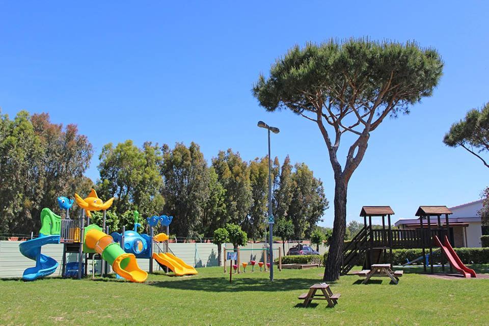 Villaggio Turistico La Cecinella Marina di Cecina Exterior photo